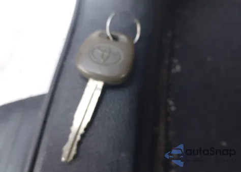 2014 Toyota Camry Se z USA, uszkodzony, nr VIN 4T1BF1FK4EU766668